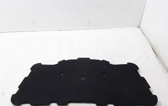 Engine bonnet/hood sound/heat insulation