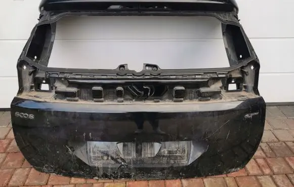 Peugeot 5008 Truck tailgate 171215