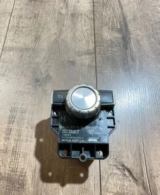Mercedes-Benz C W204 Multifunctional control switch/knob A2048709558 11301815 A2048709658