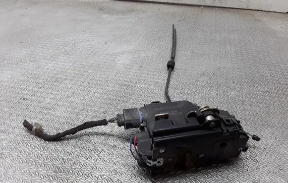 Skoda Fabia Mk1 (6Y) Front door lock