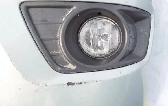 KIA Carens II Front fog light