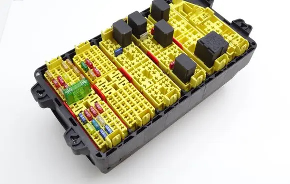 Iveco Daily 3rd gen Fuse box set 504085258 504085501 2849122