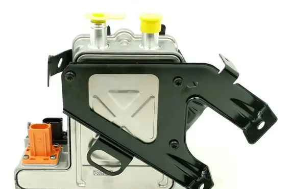 Other engine bay part