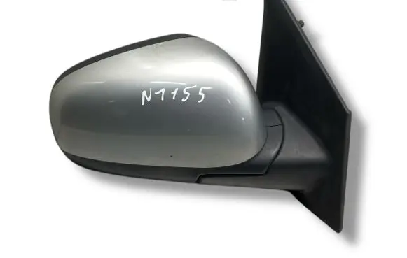 Nissan Note (E11) Front door electric wing mirror 