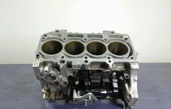 Lexus UX Engine block 