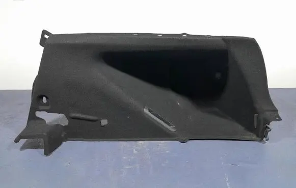 Suzuki Swace Tailgate/boot cover trim set 6473002320