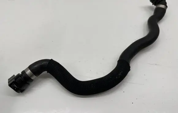 BMW 5 GT F07 Engine coolant pipe/hose 7805796