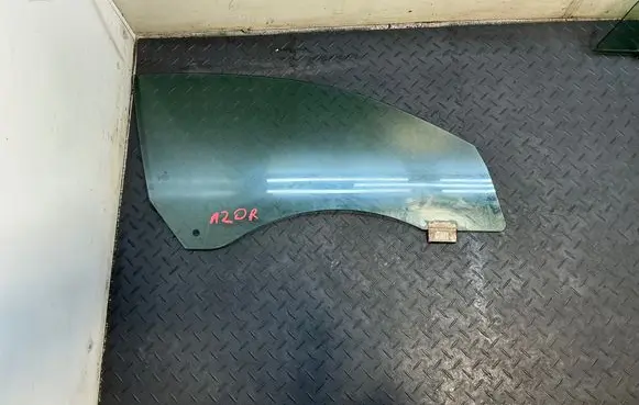 BMW 6 E63 E64 Front door window/glass (coupe) E000233