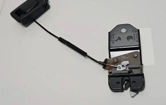 BMW 5 GT F07 Seat back rest lock catch 9164445 1802901011