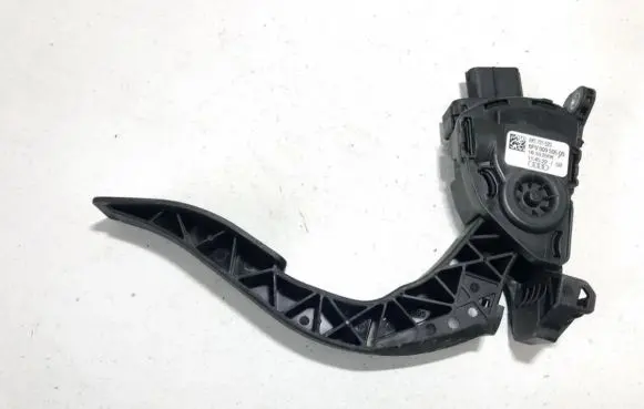 Audi A4 S4 B8 8K Accelerator throttle pedal 8k1721523 6pv00950500
