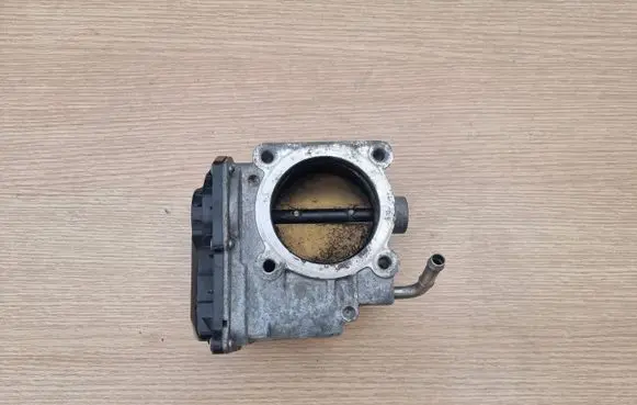 Lexus IS 220D-250-350 Throttle valve 2203031020