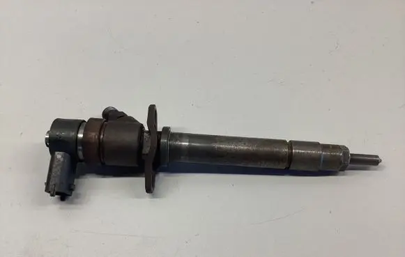 Volvo V70 Fuel injector 0445110078