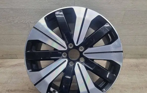 Volvo XC40 R19 alloy rim 32143627