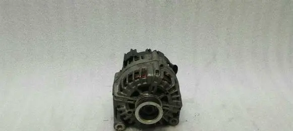 BMW 3 E92 E93 Generator/alternator 7838656