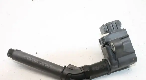 Mercedes-Benz CLA C118 X118 High voltage ignition coil A2829060000