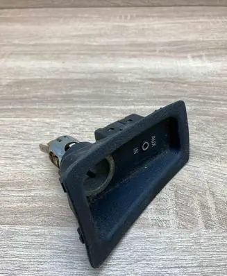 BMW 1 E81 E87 AUX in-socket connector 6930561 7132049