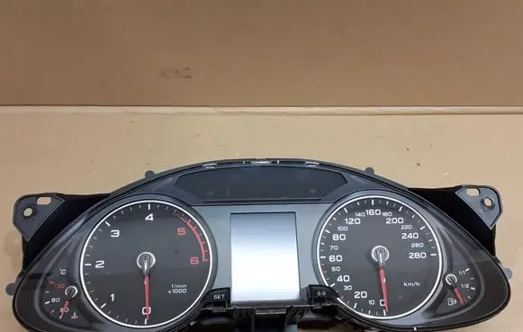 Audi A4 S4 B8 8K Speedometer (instrument cluster) 8K0920931J