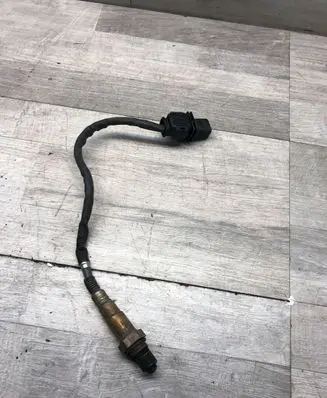 Mercedes-Benz CLS C219 Lambda probe sensor 1928404682 4P0909A