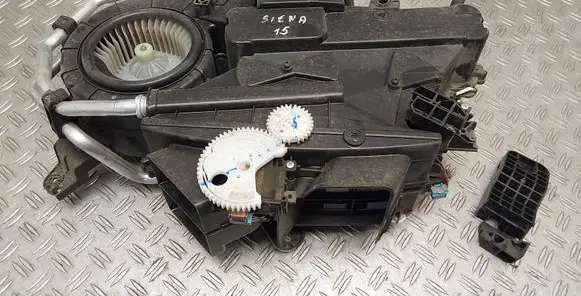 Toyota Sienna XL30 III Interior heater climate box assembly 8703008130 AA4431701946