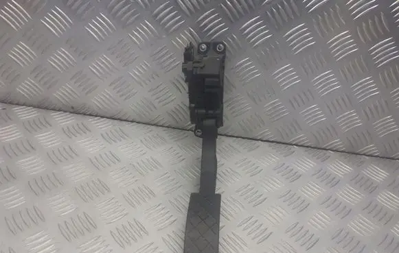 Seat Ibiza IV (6J,6P) Accelerator throttle pedal 6Q1721503C