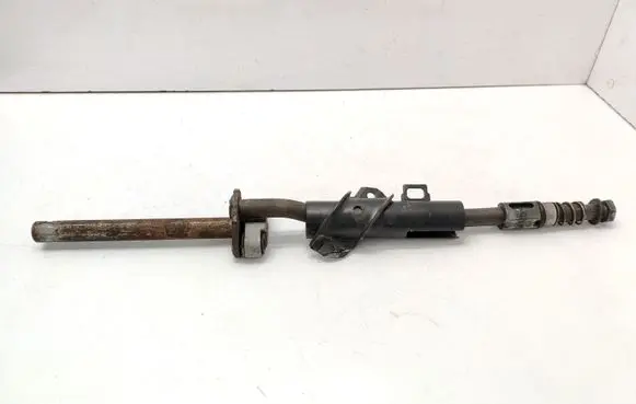 Volkswagen Polo II 86C 2F Steering wheel axle 867419763