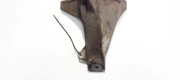 Audi A4 S4 B5 8D Engine mounting bracket 8d0199308l