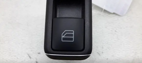 Mercedes-Benz B W246 W242 Electric window control switch A2049058102