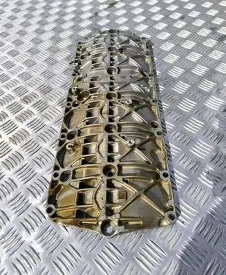 Mercedes-Benz GLS X167 Oil breather separator 2560140800 A2560140800