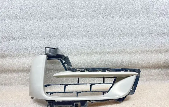 BMW X5 G05 Front bumper lower grill 10503410 7325494