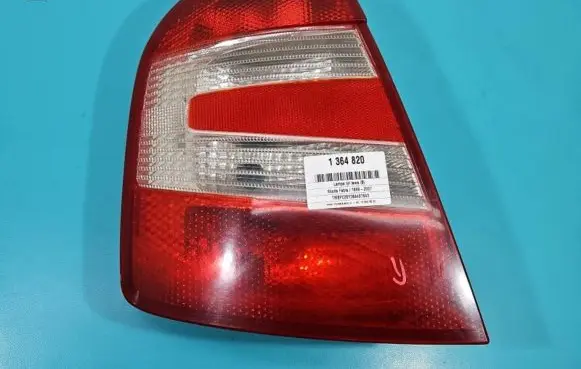 Skoda Fabia Mk1 (6Y) Rear/tail lights 6Y6945095D IMPRK1364820