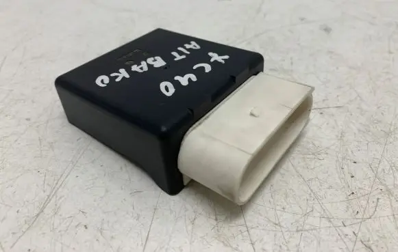 Volvo XC40 Fuel injection pump control unit/module 31669218 8888768221