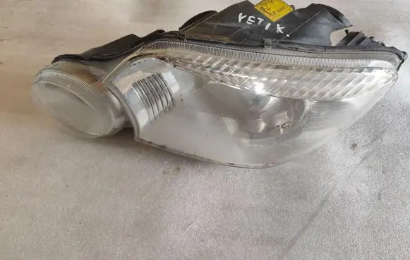 Skoda Yeti (5L) Headlight/headlamp 5L1941015A