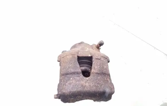 Volkswagen Polo Front brake caliper