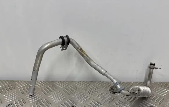 Audi Q5 SQ5 Engine coolant pipe/hose 06M121086H