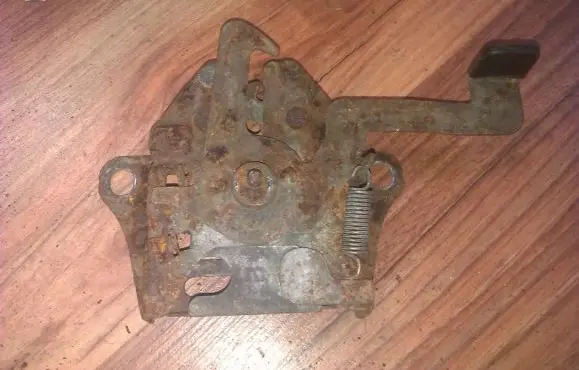 Ford Probe Engine bonnet/hood lock/catch