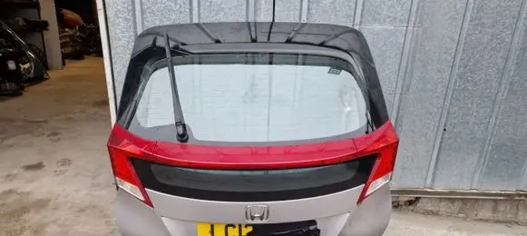 Honda Civic IX Tailgate/trunk/boot lid