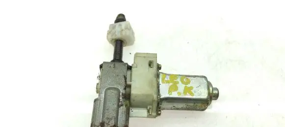 Subaru Legacy Seat adjustment motor 1658616D 041203 39843212