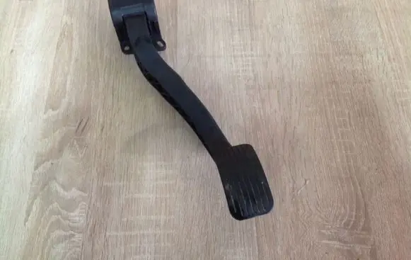 Citroen C4 I Picasso Accelerator throttle pedal 0280755045 9654745380