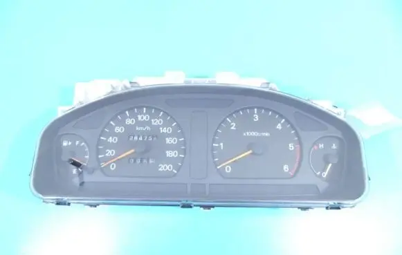 Mitsubishi Galant Speedometer (instrument cluster) 157390-4523 IMPRK1259648