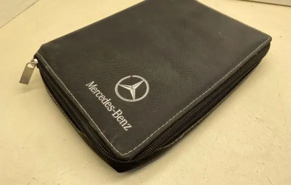 Mercedes-Benz B W245 Owners service history hand book 