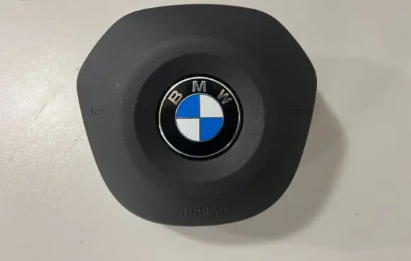 Steering wheel airbag