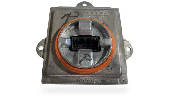Jeep Grand Cherokee Headlight ballast module Xenon L90035854 L90020945 L90020949