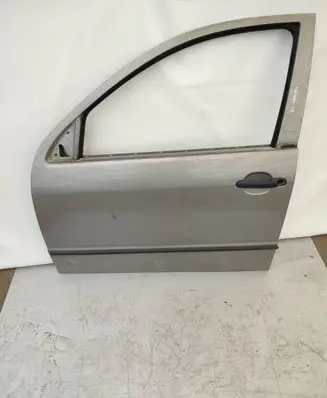 Skoda Fabia Mk1 (6Y) Front door