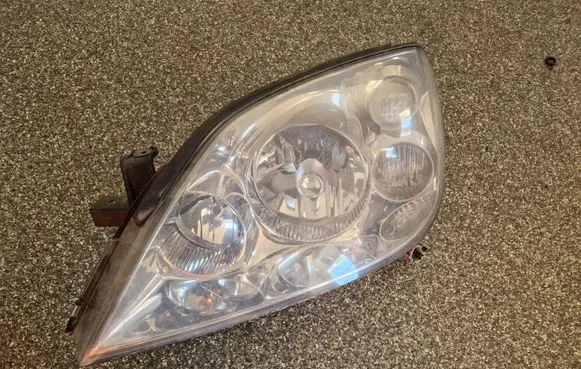 Nissan Primera Headlight/headlamp 26060AU310