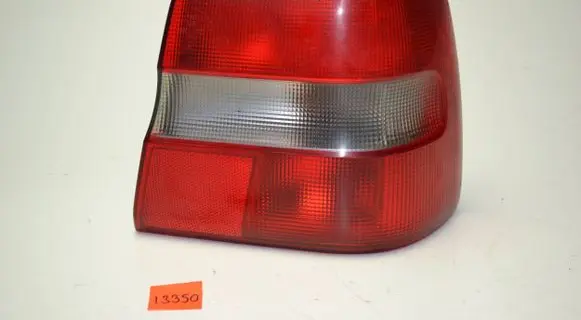 Volvo S70 V70 V70 XC Rear/tail lights 9151630 9151632
