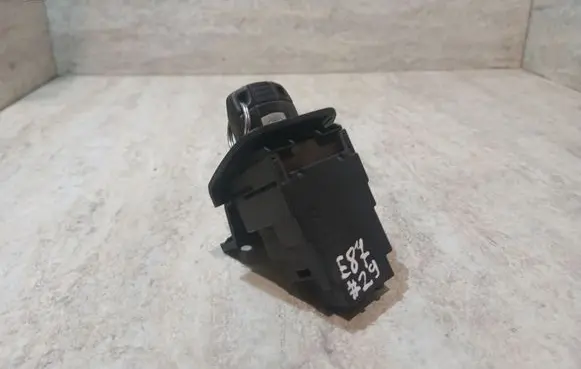 BMW 1 E81 E87 Ignition lock 10862510