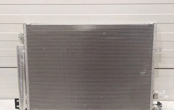A/C cooling radiator (condenser)