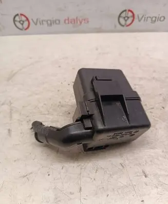 Nissan Murano Z51 Relay mounting block 7154731830 243821AH2A