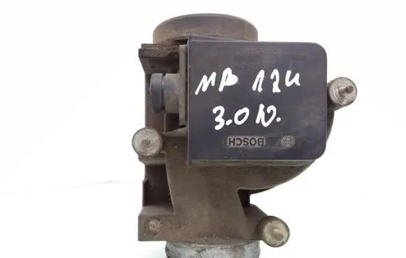 Mercedes-Benz E W124 Mass air flow meter 0005429214 0281002024