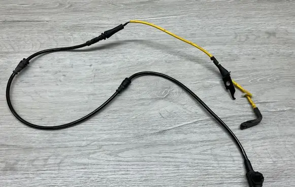 Land Rover Range Rover Velar Brake pads wear sensor HK8310K845 HK8310K845AGPL